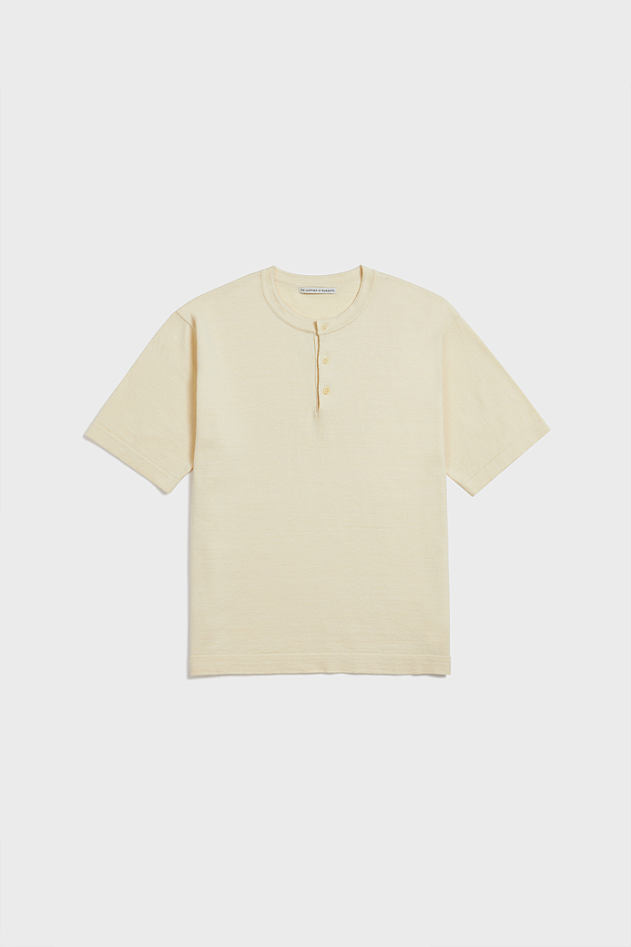 Butten Henley neck Knit T-shirt (CREAM)